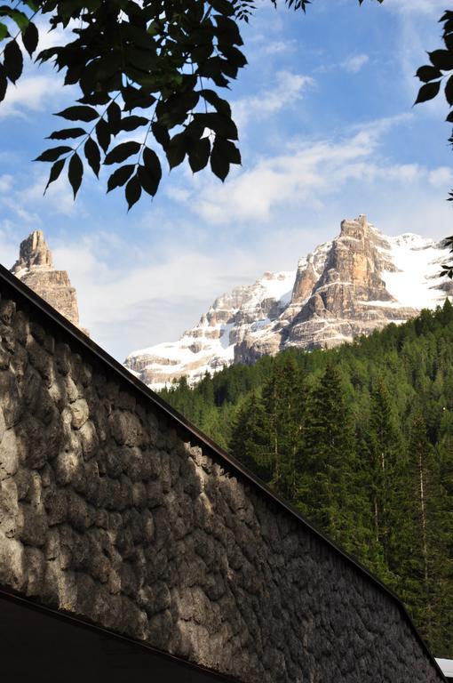 Vallesinella Hotel Restaurant Bar Madonna di Campiglio Exterior foto
